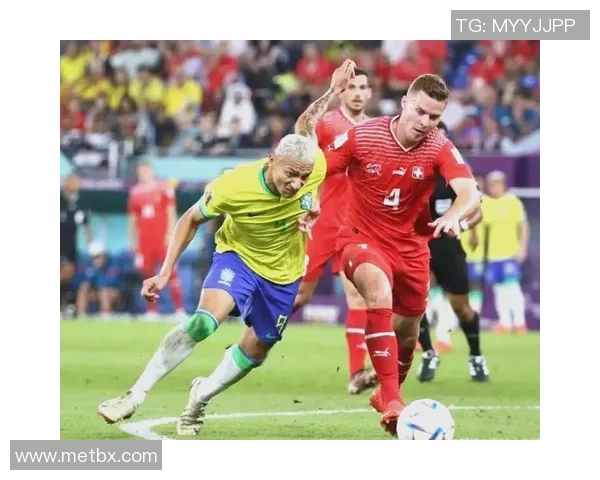 巴西18世界杯足球明星集结赛场风采与荣耀回顾